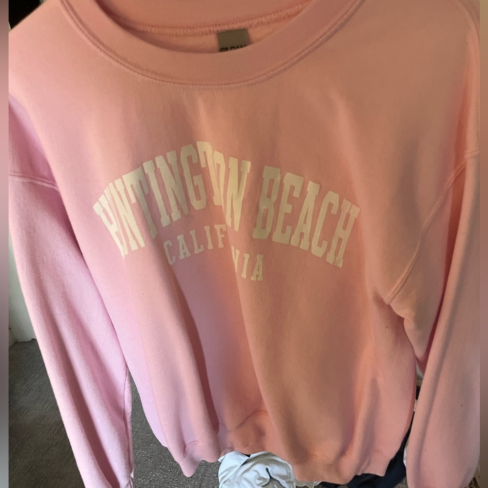 huntington beach pink crewneck